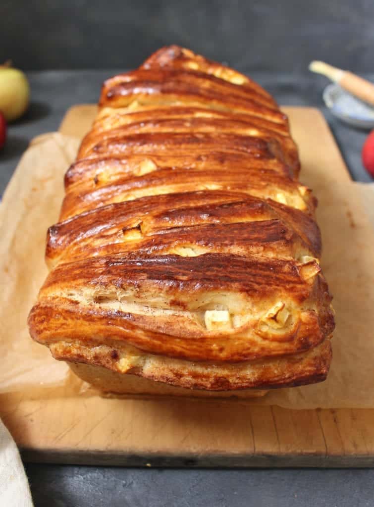 Apple Cider Doughnut Loaf Cake Recipe | Bon Appétit