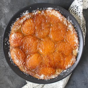Close up on tarte tatin from above