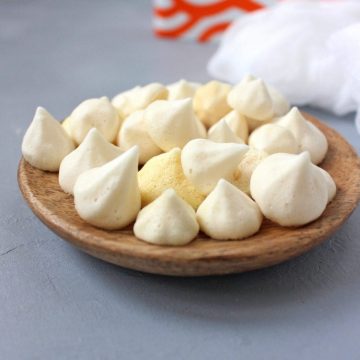 No Eggs Meringues Kisses