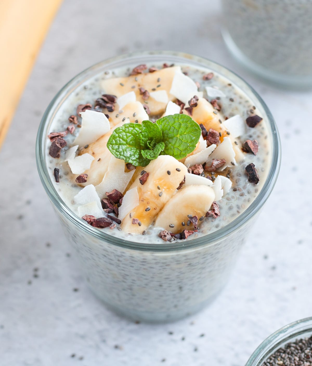 Close up on the toppings over the banana pudding