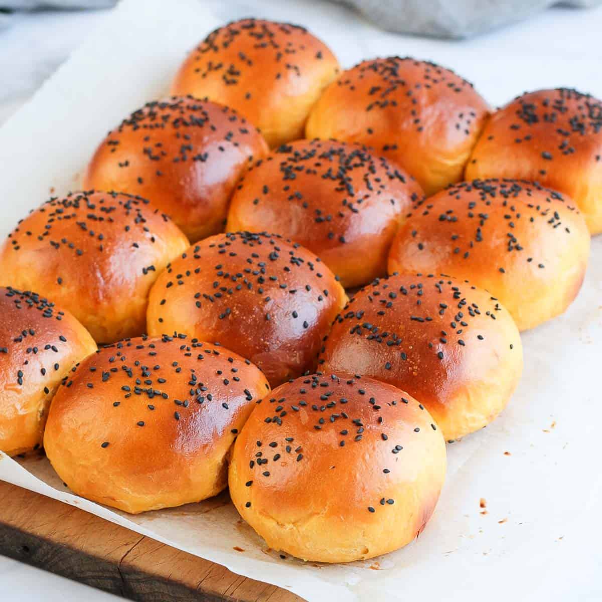 Sweet Potato Dinner Rolls - Butternut Bakery