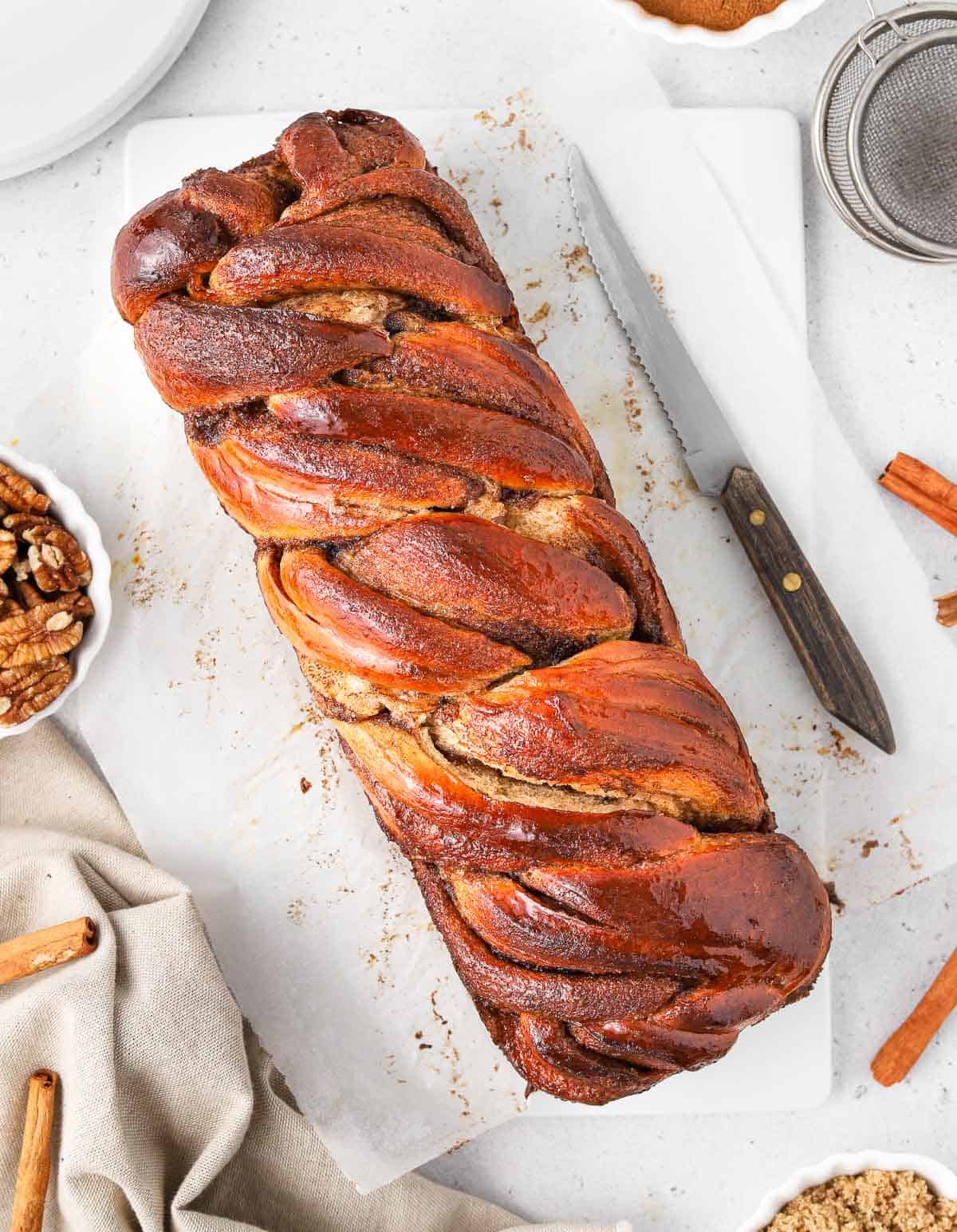 Babka seen from above on a white tray.